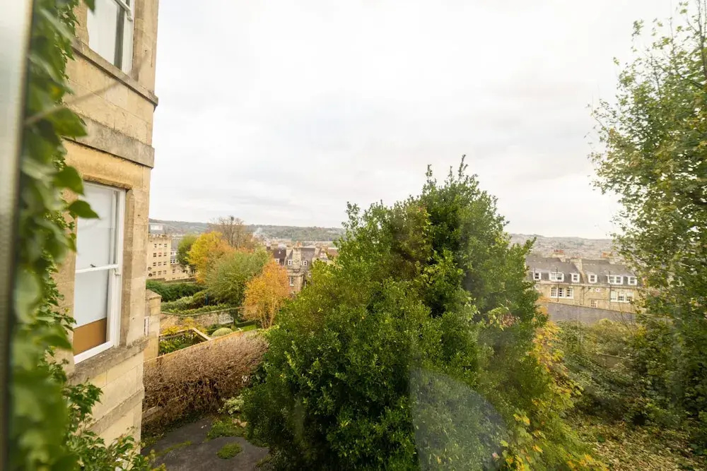 Beautiful One Bedroom Georgian Apartment