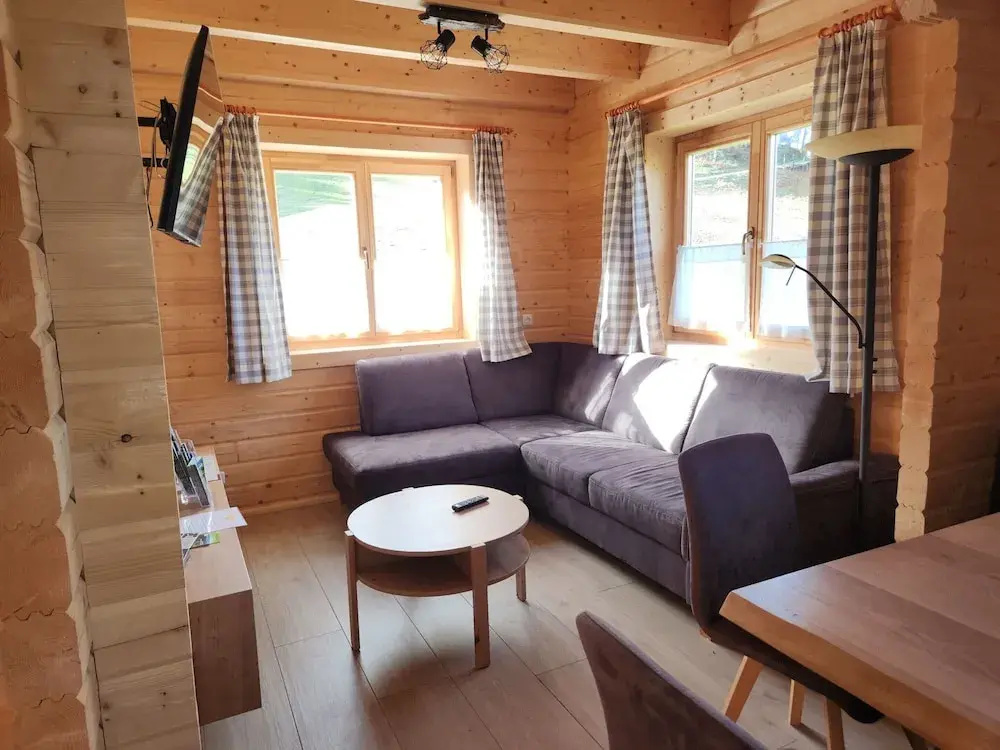 Alpine hut in Rauris ski Hiking Area With Sauna