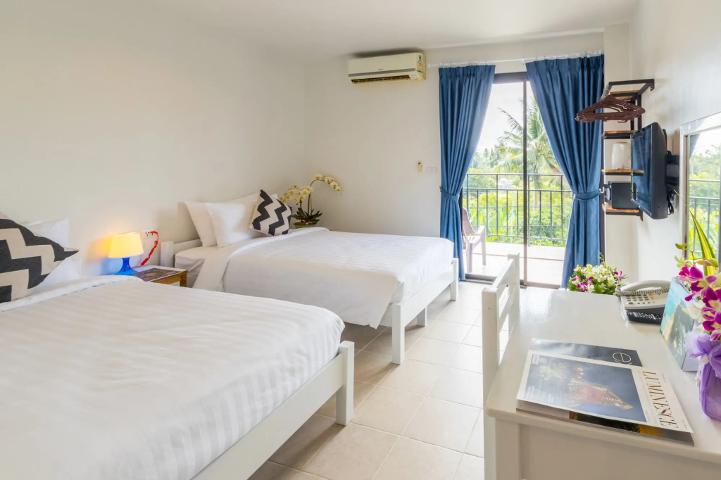 Maikhao Hotel managed by Centara, о. Пхукет, Таїланд мініатюра 40