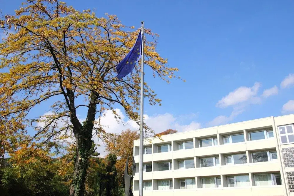College Garden Hotel