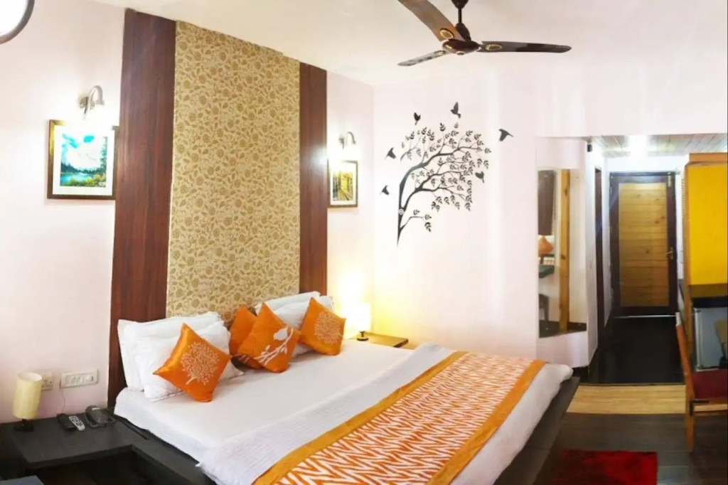 Hotel photo 12