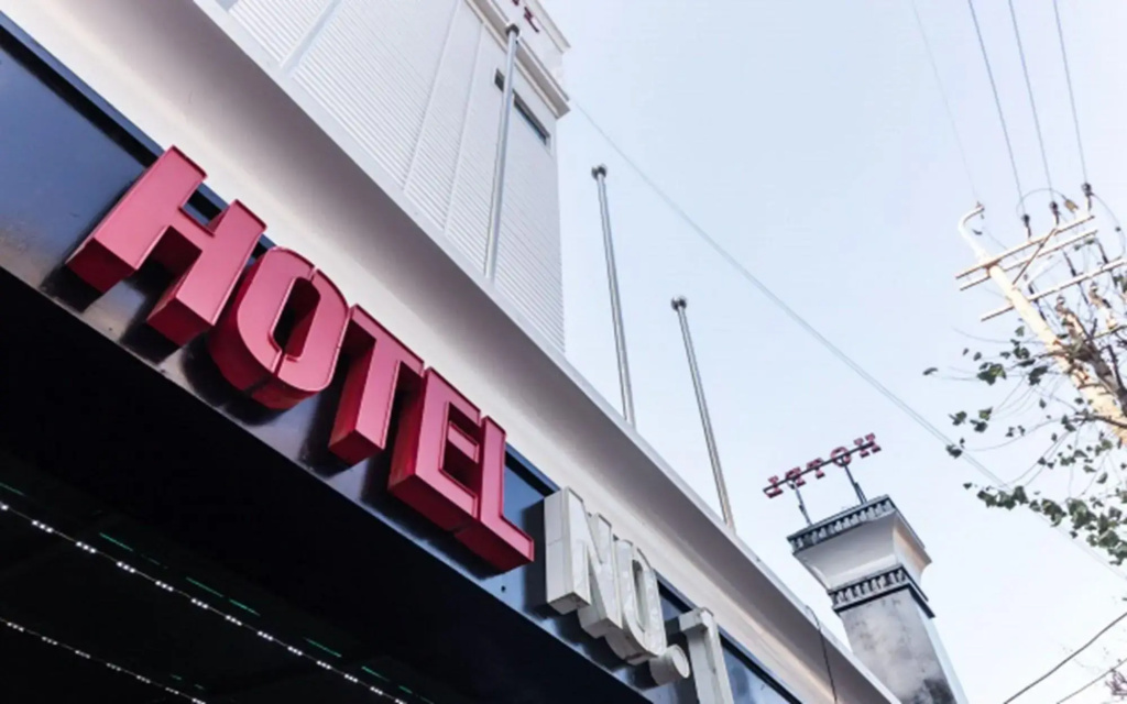 Hotel No.1