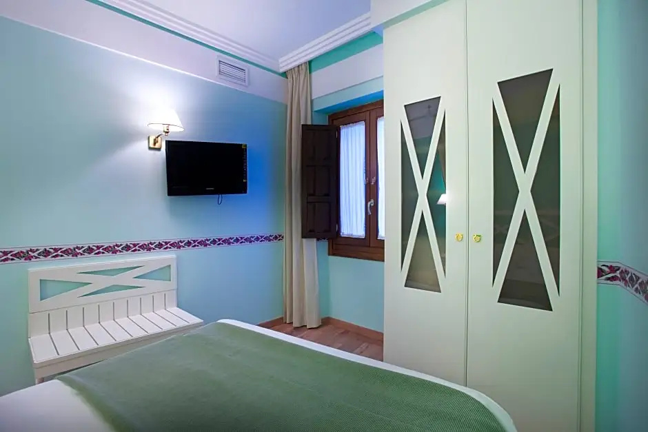 Suites Gran Via 44 Apartahotel - Chambres