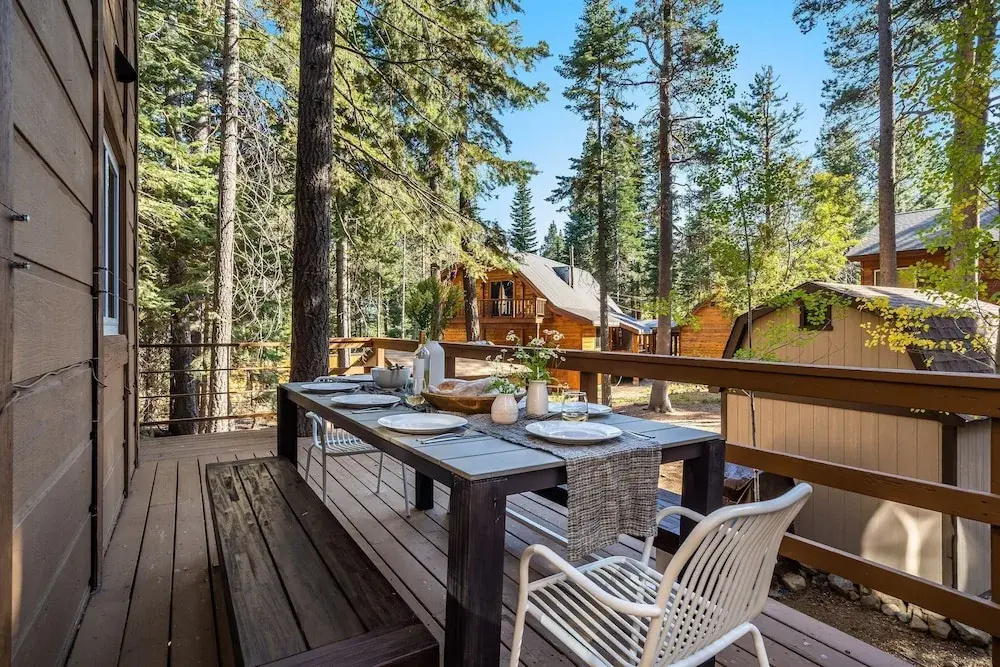 Homewood by Avantstay Amazing Family Cabin w Hot Tub Sauna