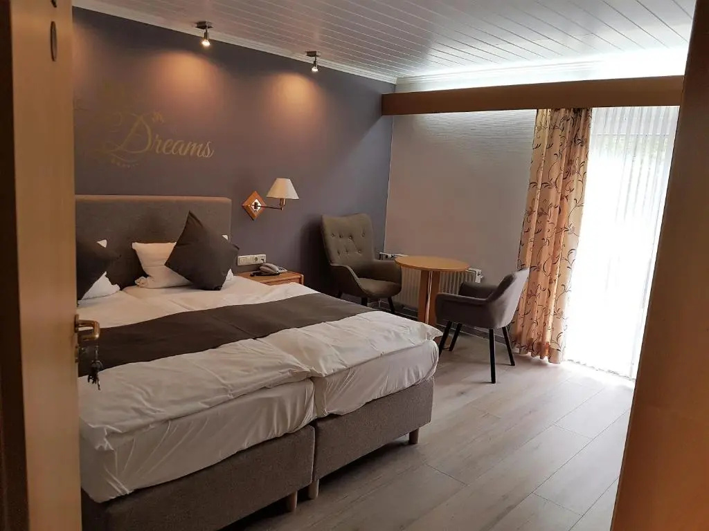 Comfort room