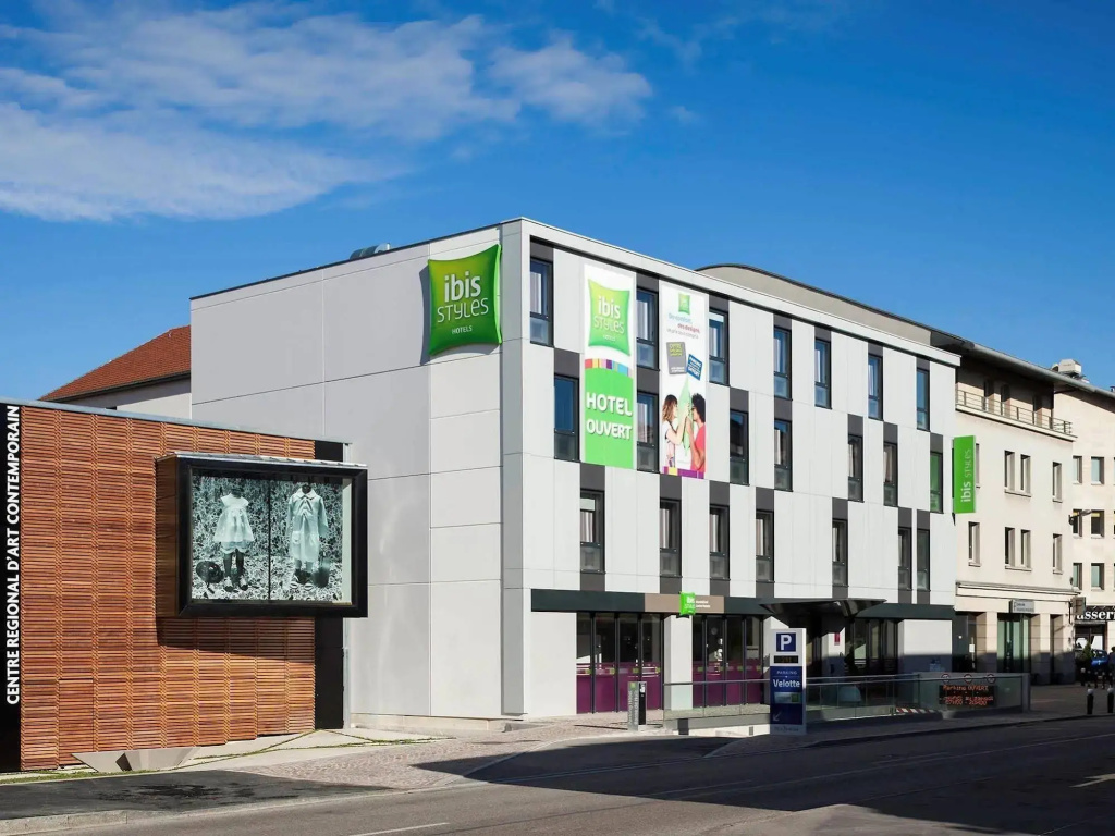 Voir la photo 1 — ibis Styles Montbeliard Centre Velotte
