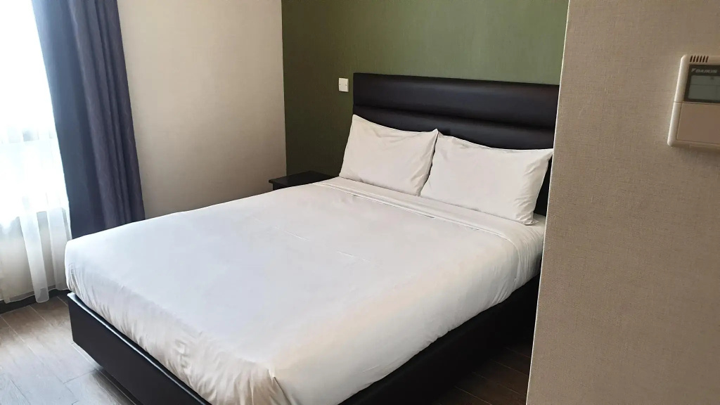 Superior Double room (full double bed)