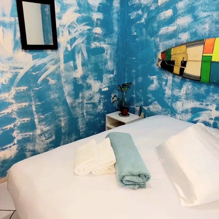 Economy room