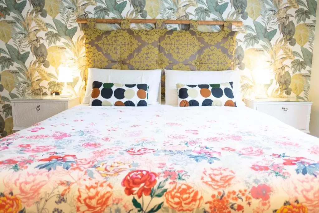 Standard Double room with balcony (full double bed)
