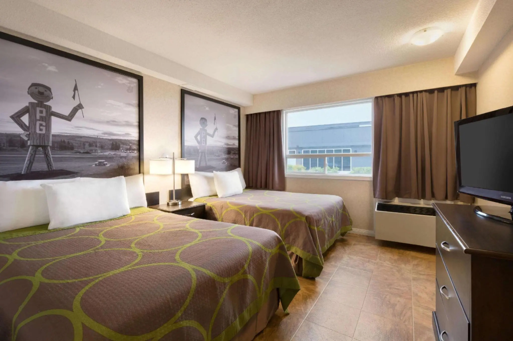 Quadruple Suite