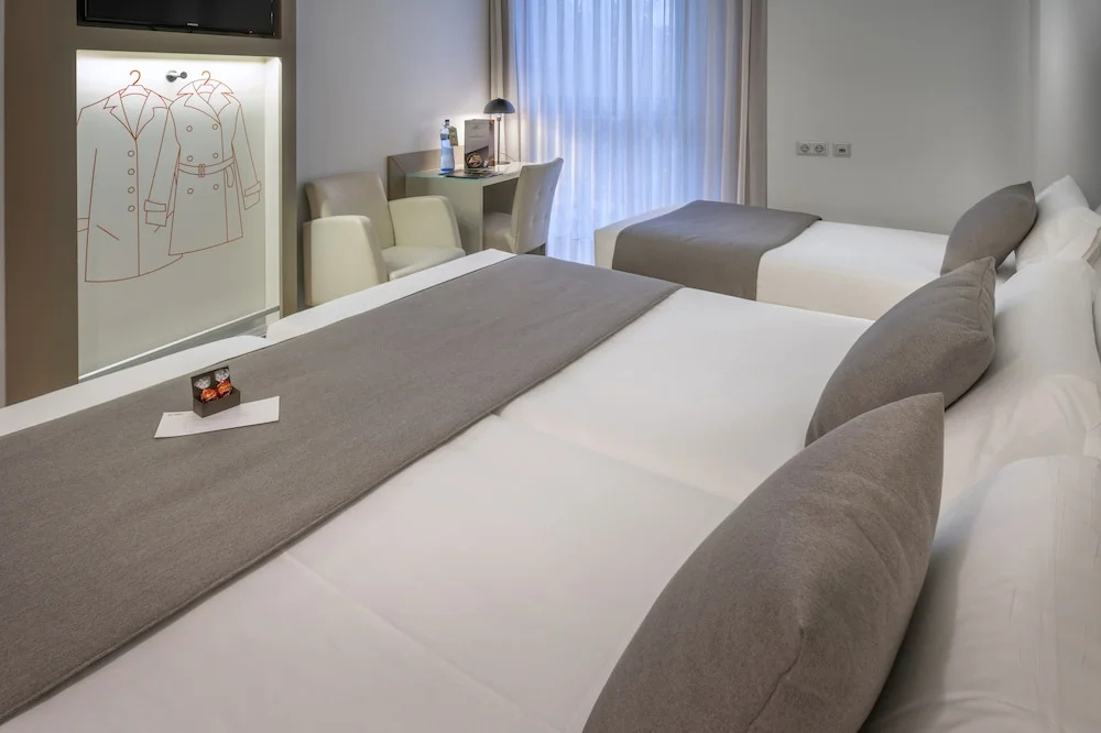 Serhs Del Port Hotel - Chambres