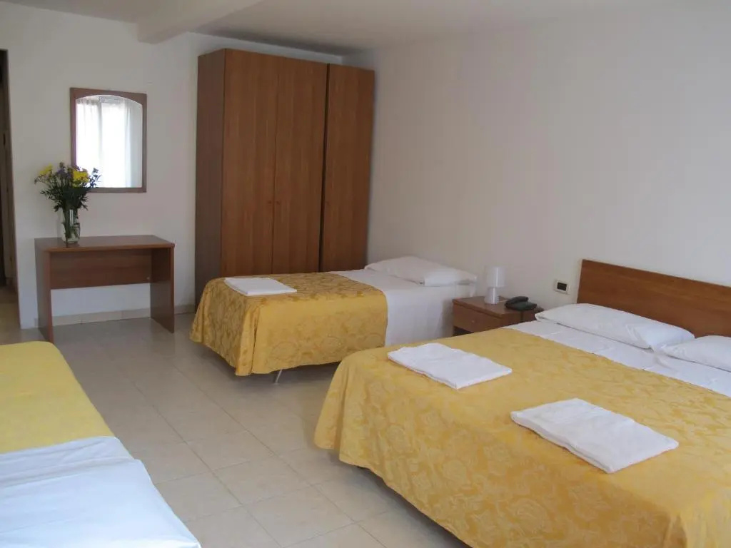 Standard Quadruple room