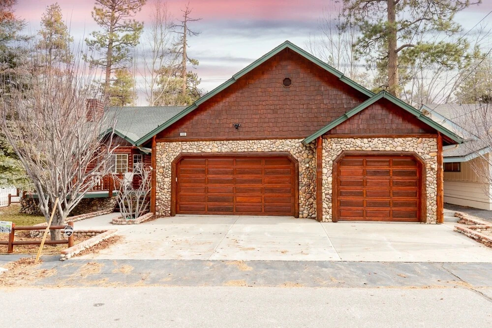 1809-chateau Shay 4 Bedroom Home by Redawning