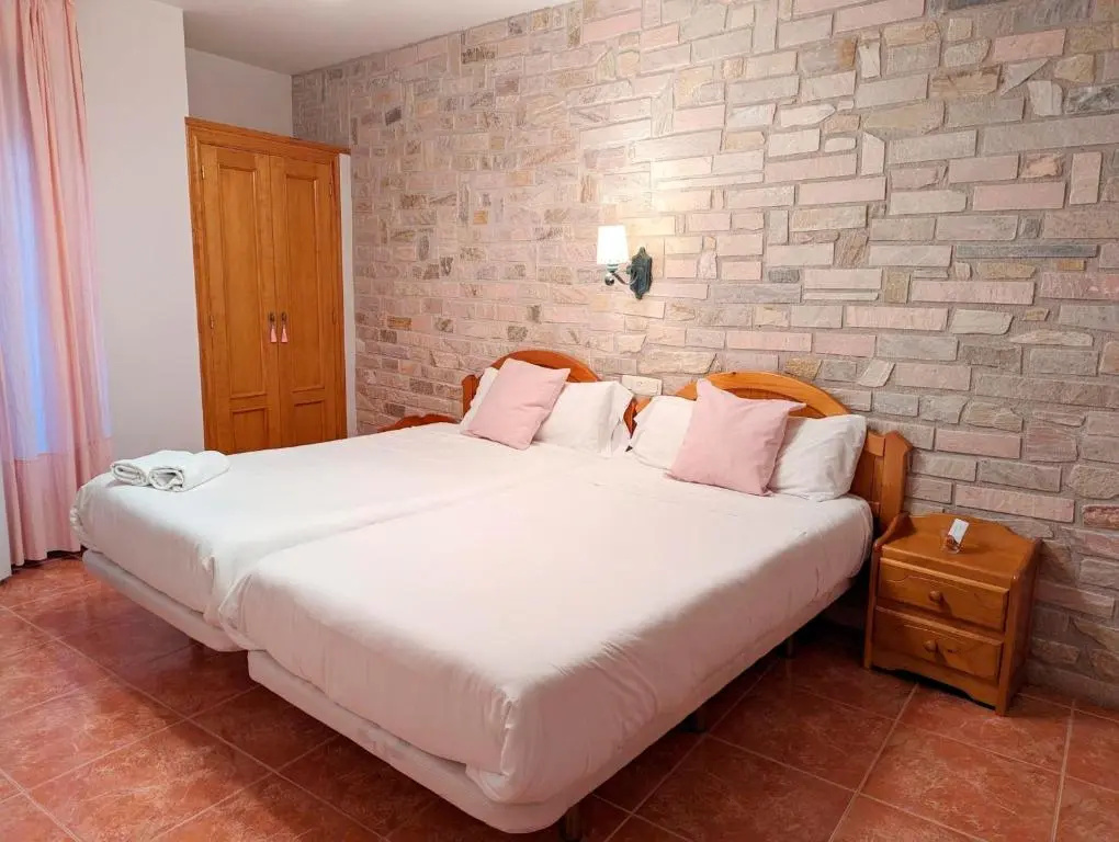 Standard Double room (twin beds)