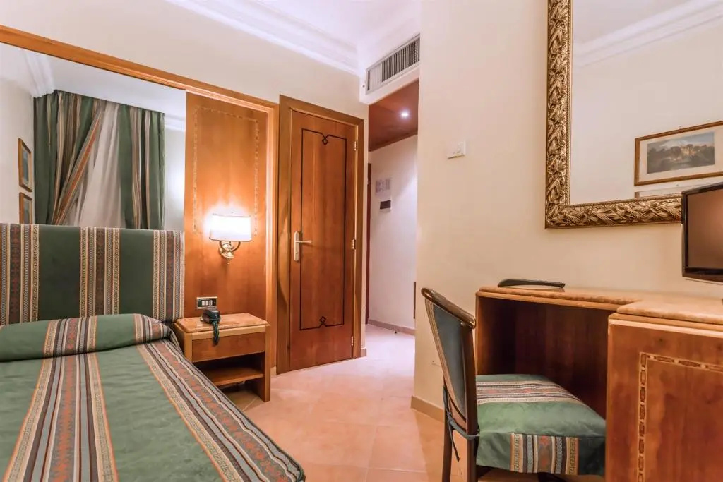 Raeli Hotel Noto - Chambres