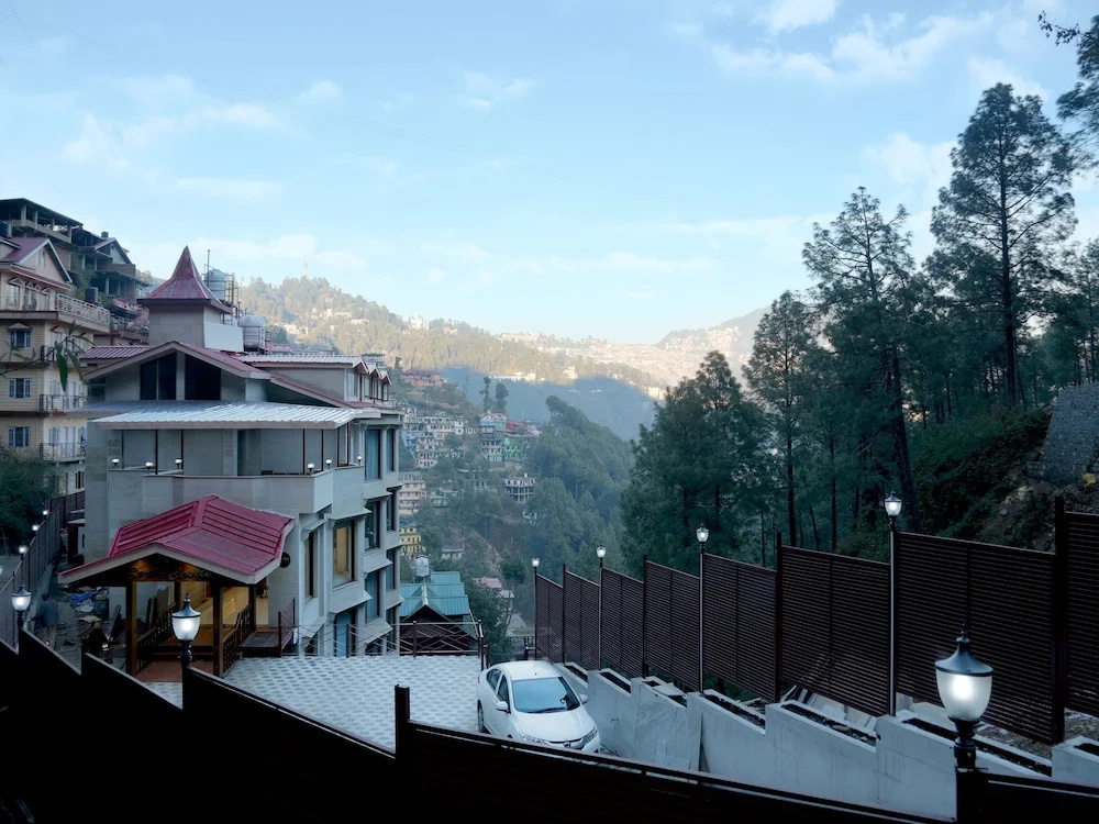 Hotel The Rock Castle by DLS Hotels
