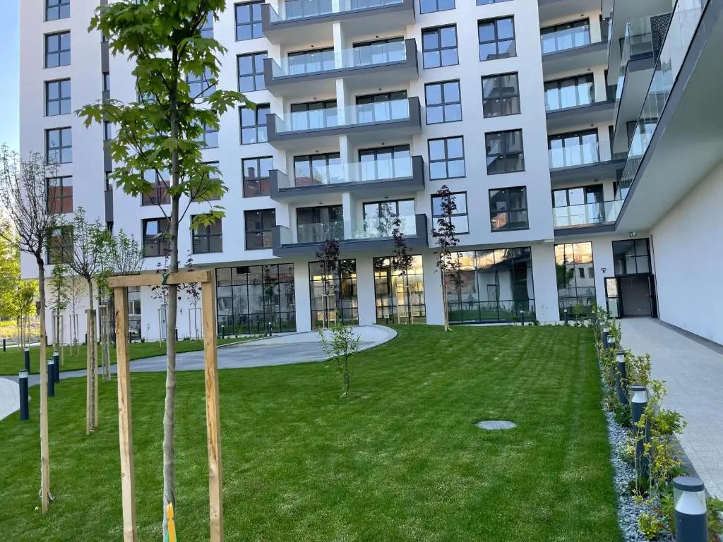 Bel Dom - The Central, a courtyard premium suite