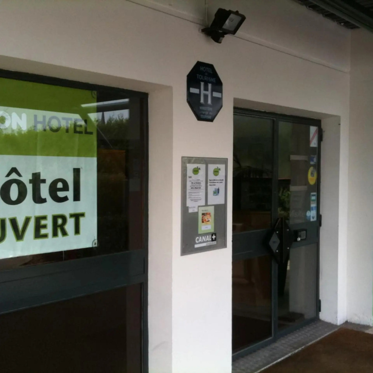 Hotel photo 10