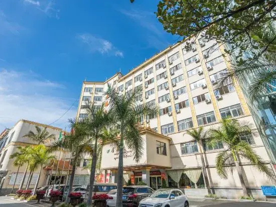 Golden Phoenix Hotel