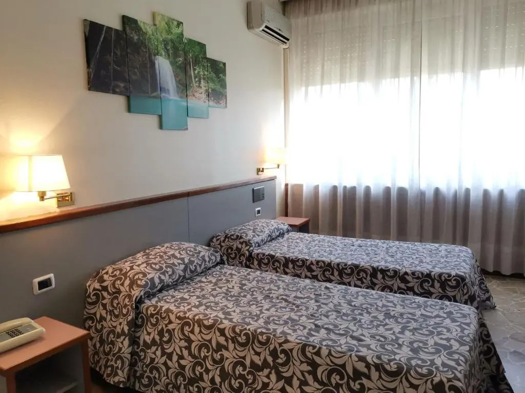 Standard Double room twin beds