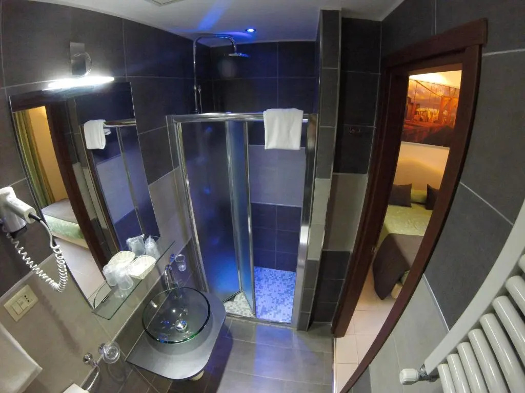 Economy Double room (full double bed)