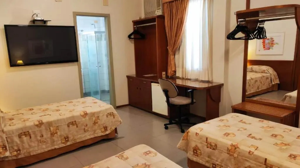 Hotel Metrópolis - Chambres
