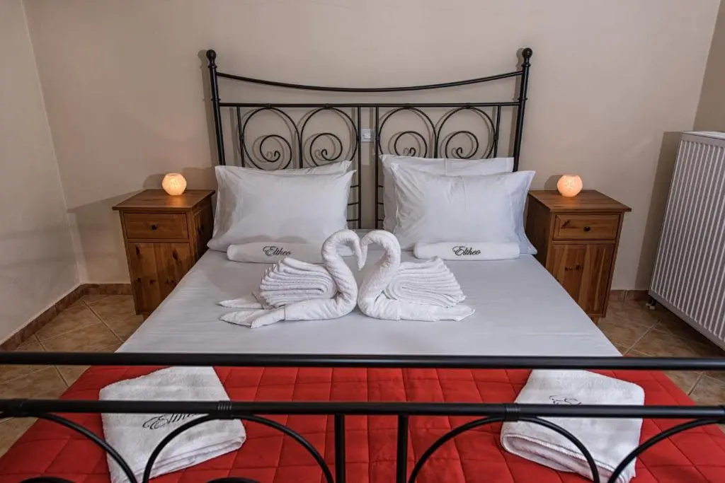 Eltheo Villas - Chambres