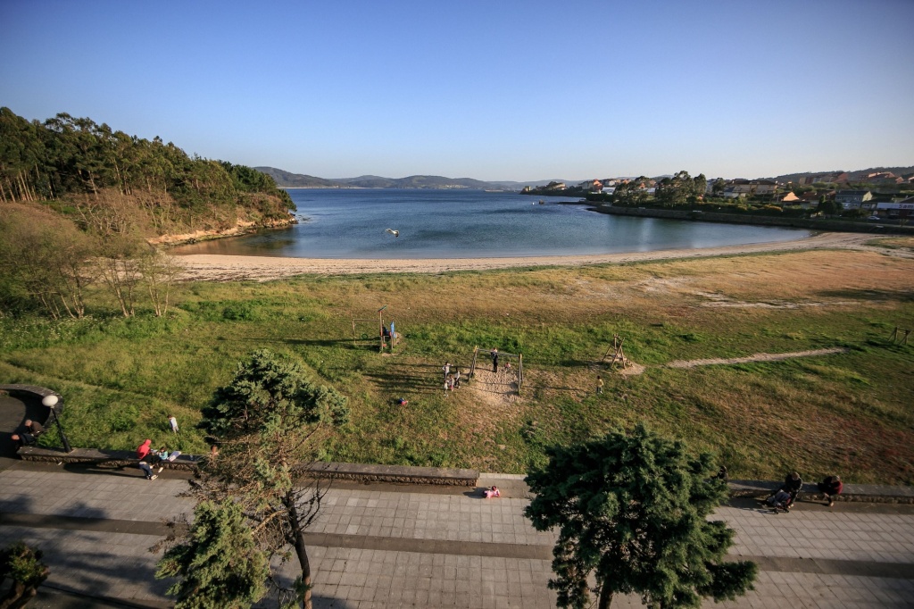 Beach & Waterfront
