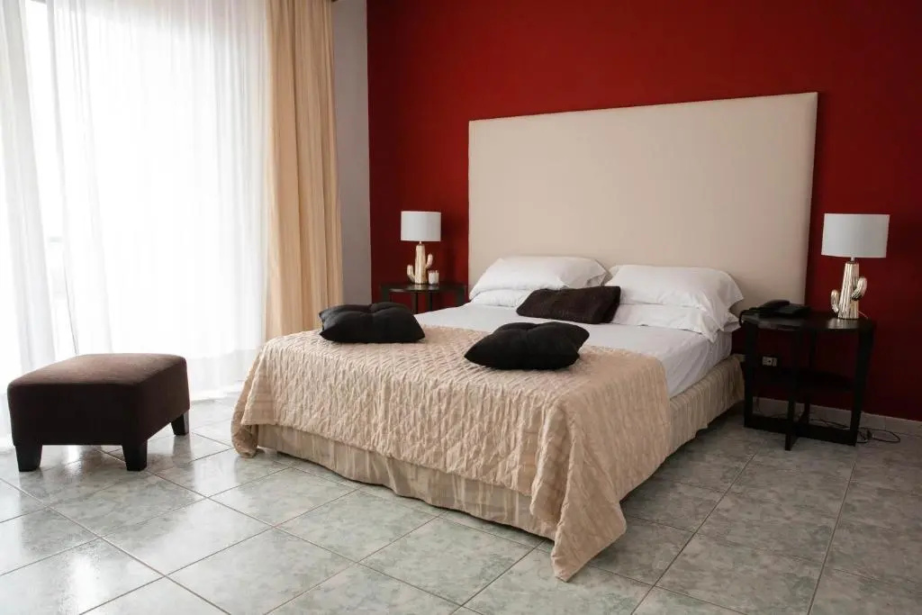 Economy room