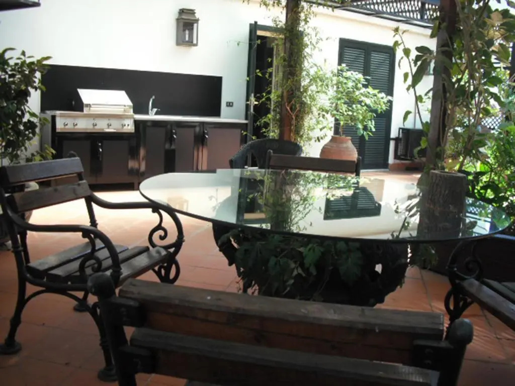1 Bedroom Penthouse Apartment