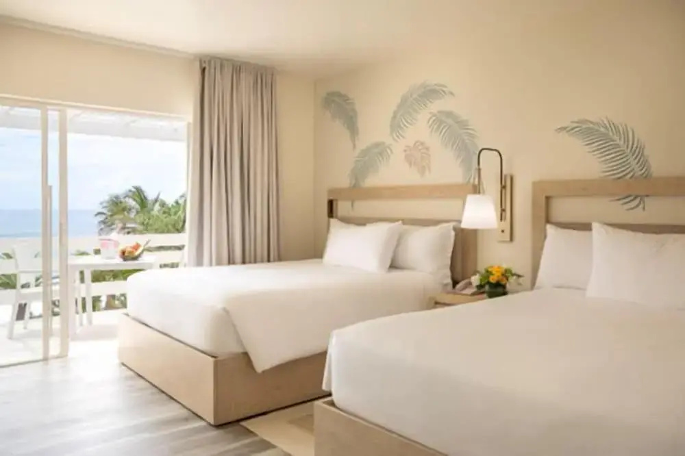 Deluxe Quadruple room with ocean view