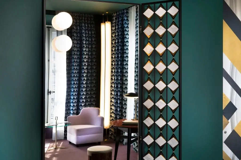Prestige room