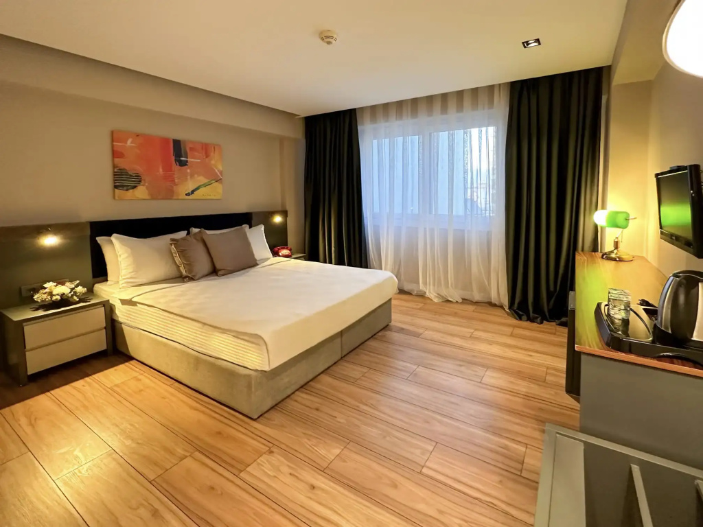 Hotel photo 12