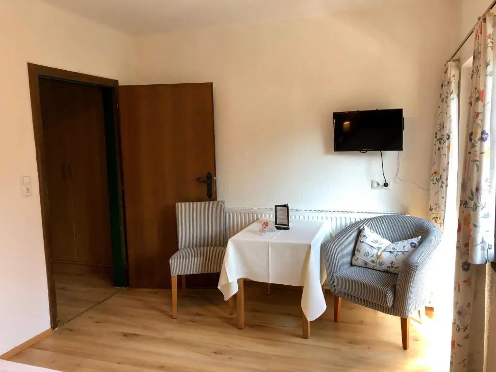 Hotel Schöne Aussicht - Chambres