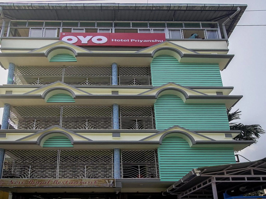 OYO 14795 Hotel Priyanshu — фото