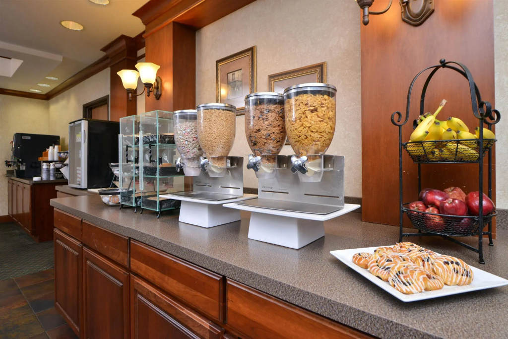 Best Western Plus Sparta Trail Lodge - Général