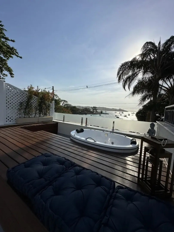 標準五人家庭房，享有景觀