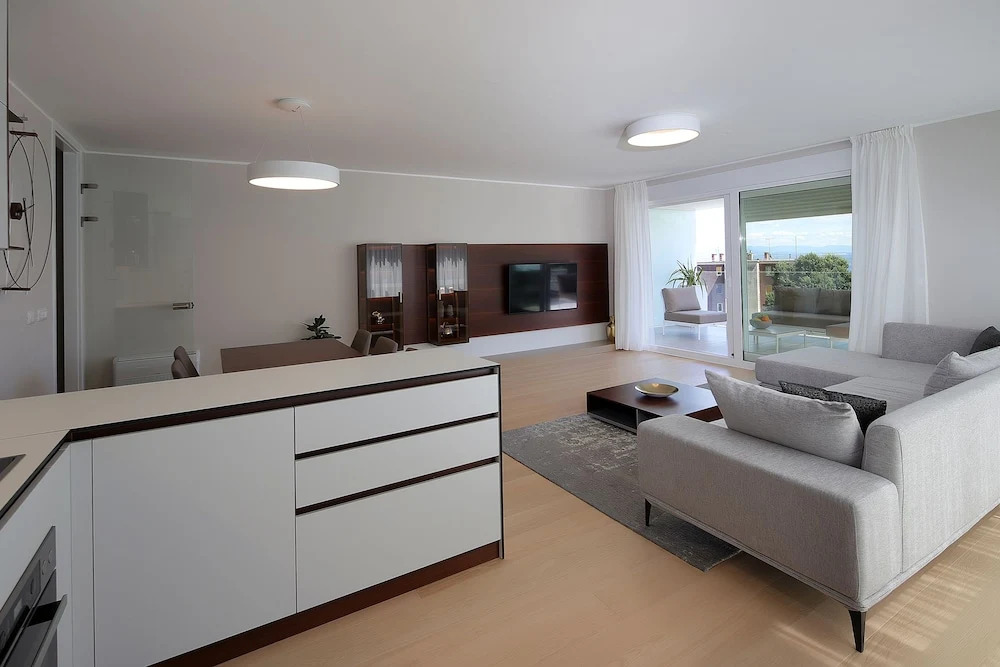 Stylish Apartment 100m from the Beach - фото 20