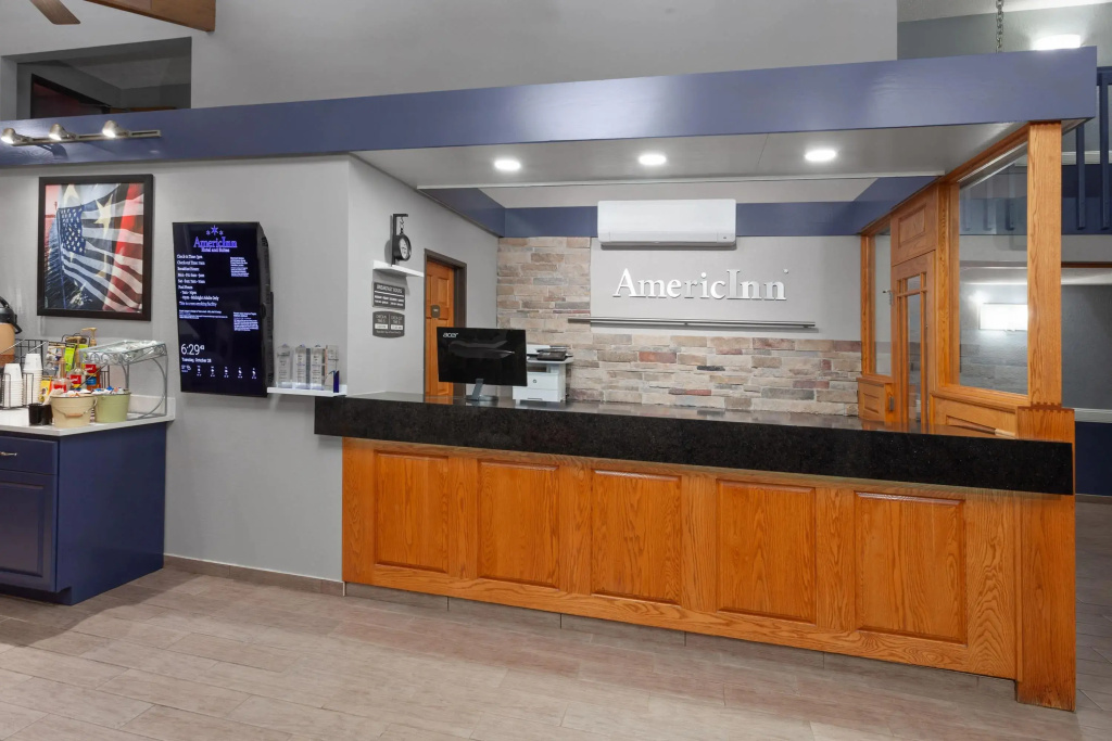AmericInn by Wyndham Plymouth - Général