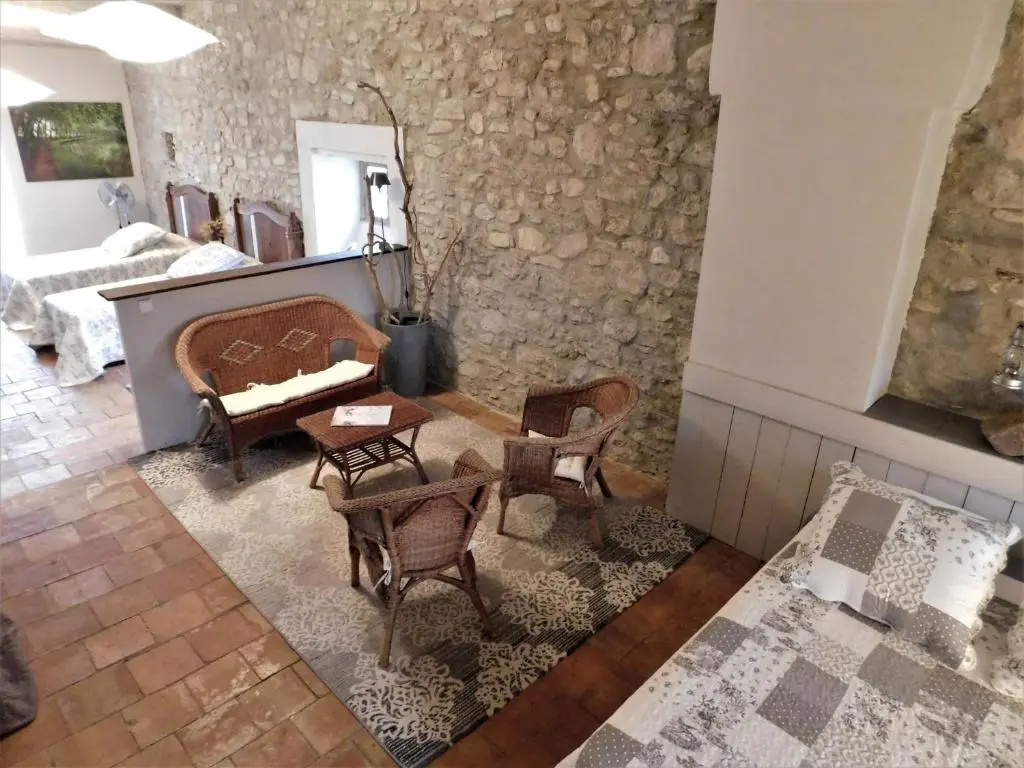Le Prieure Saint Louis - Chambres