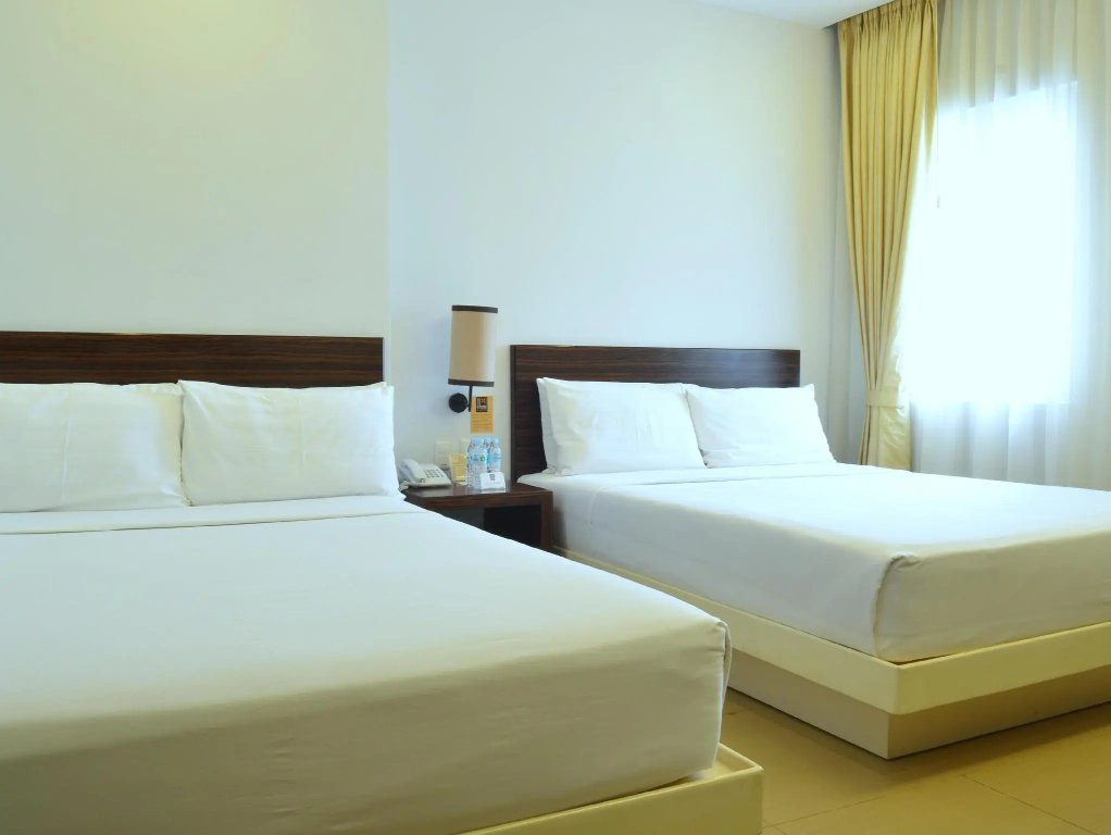 Economy room