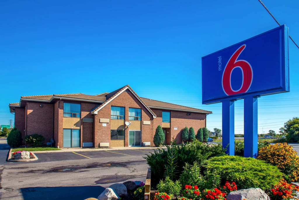 Motel 6 Amherst, NY - Buffalo