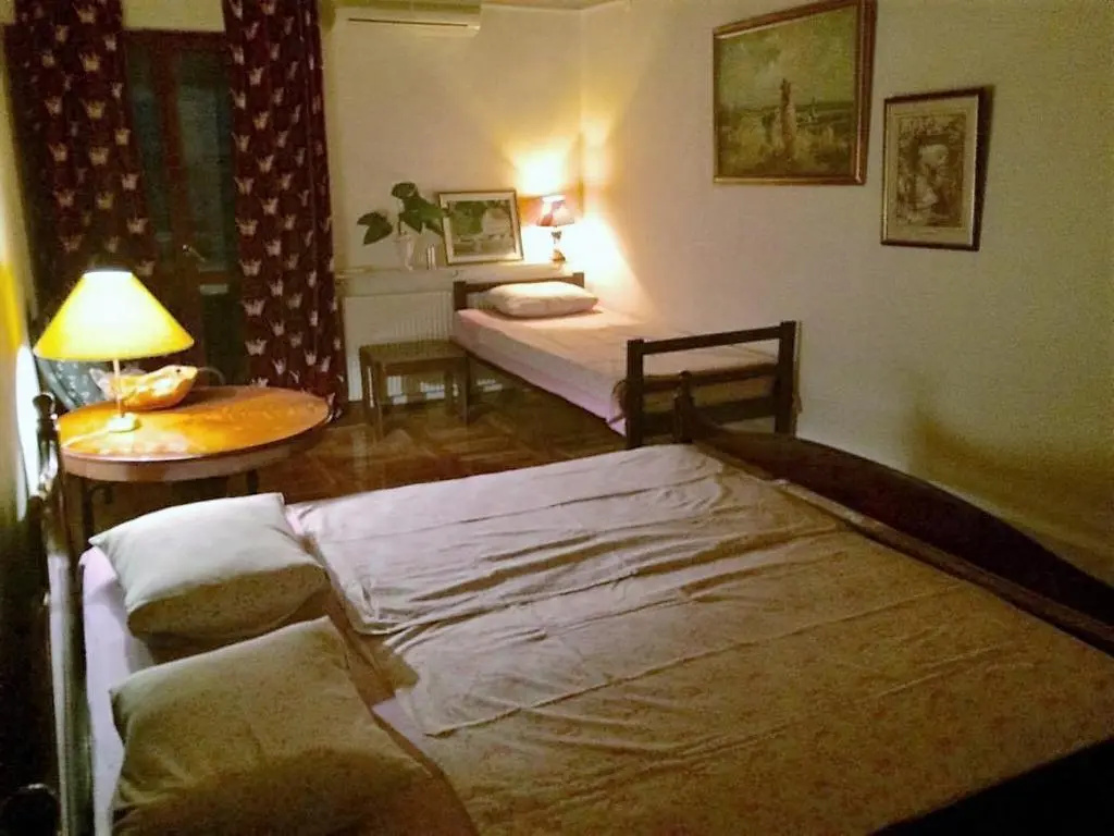 Standard Triple room with sea view
