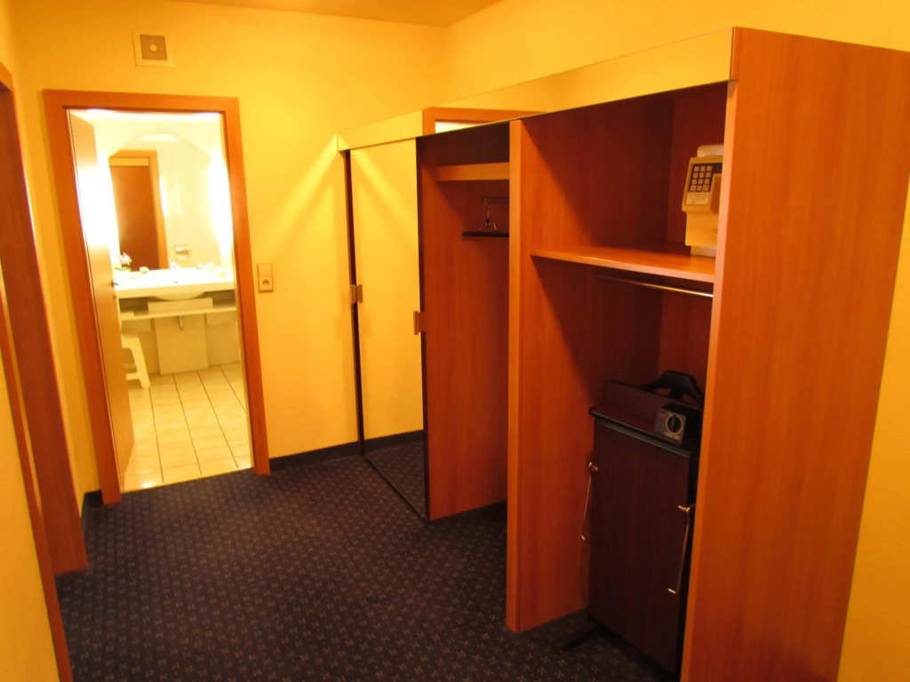 Image 6