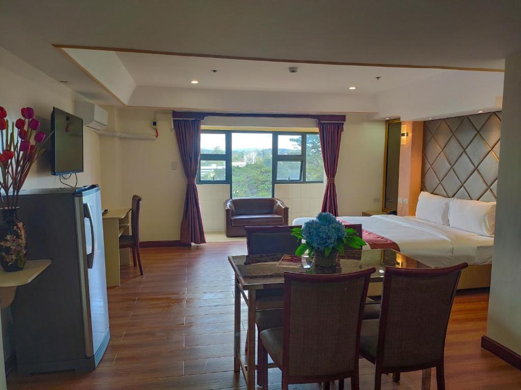 Superior Double room (full double bed)