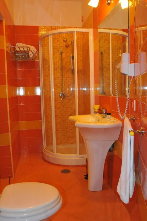 Standard Triple room with balcony