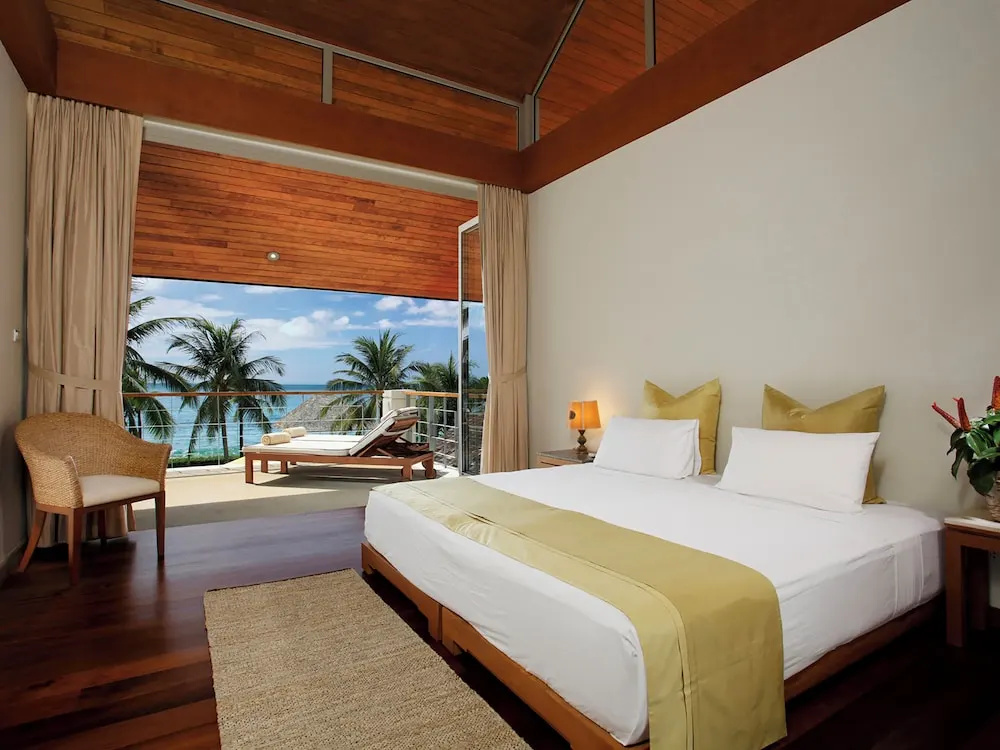 Baan Taley Rom — 2