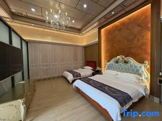 Standard Double room with lake view (twin beds)