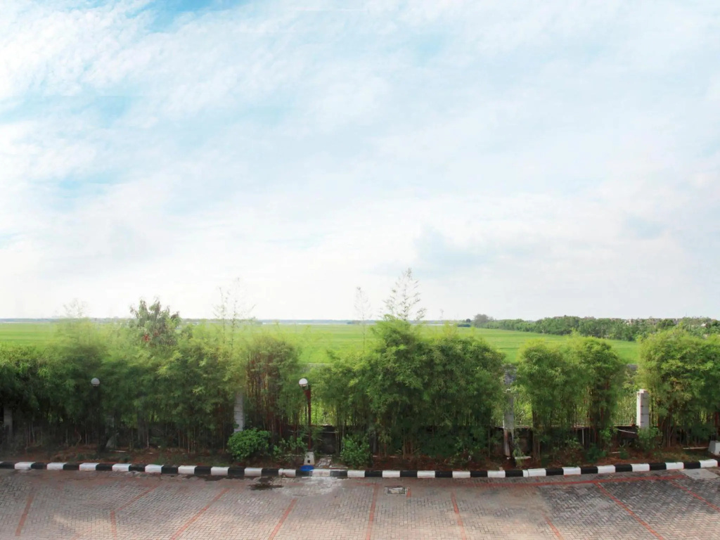 Horison Plaza Tegal - Général