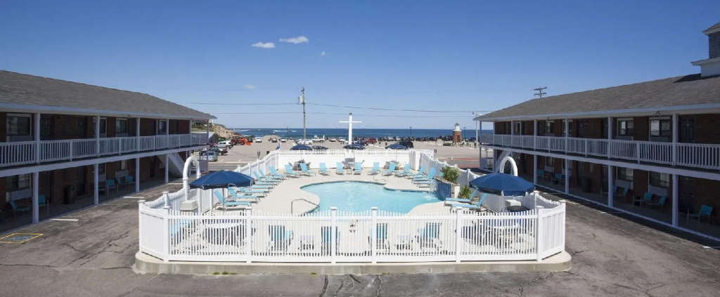 Sands by the Sea Motel